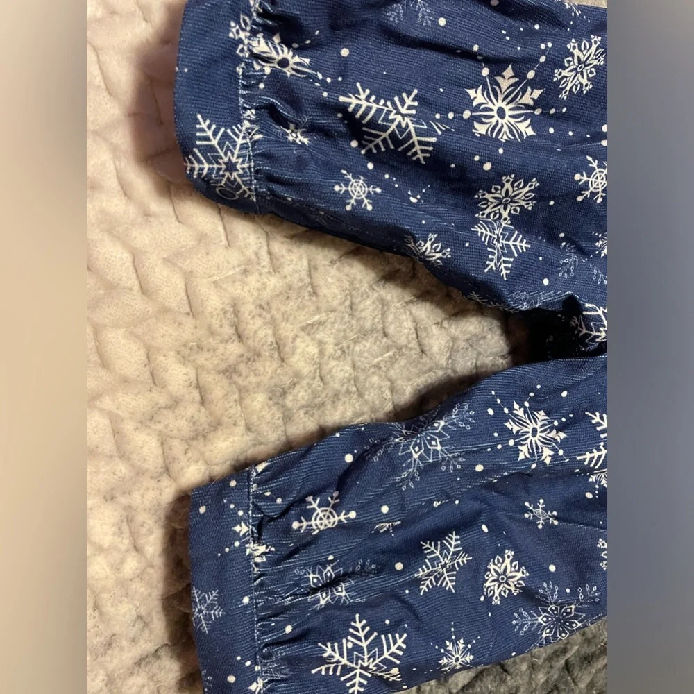 smocked frocks ❄️hand smocked
